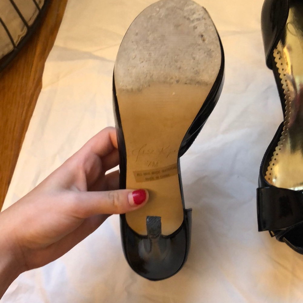 Johnathan kayne heels - Picture 3 of 4